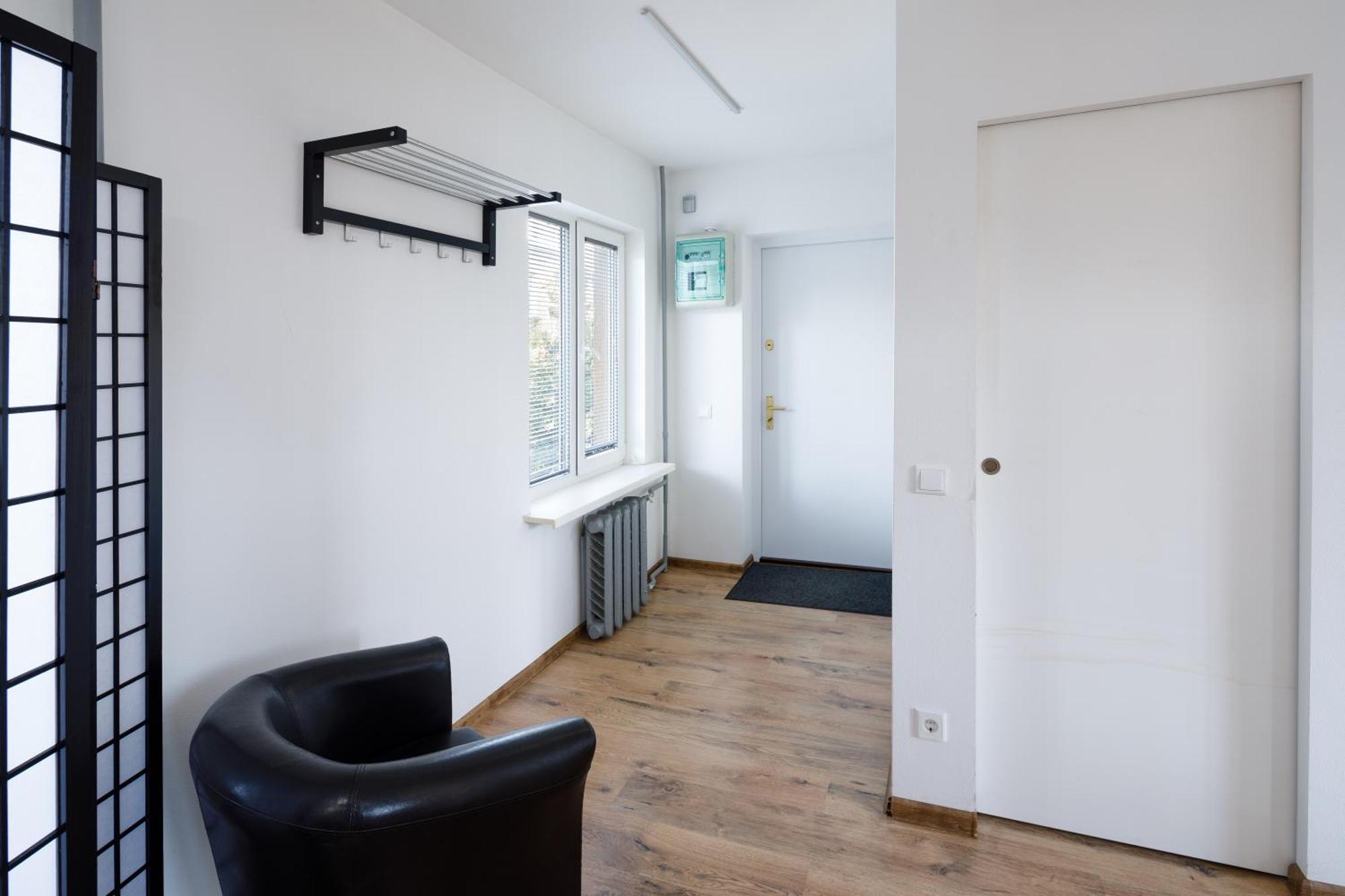 Brivibas Yard Apartment With Parking In City Center Riga Exterior photo